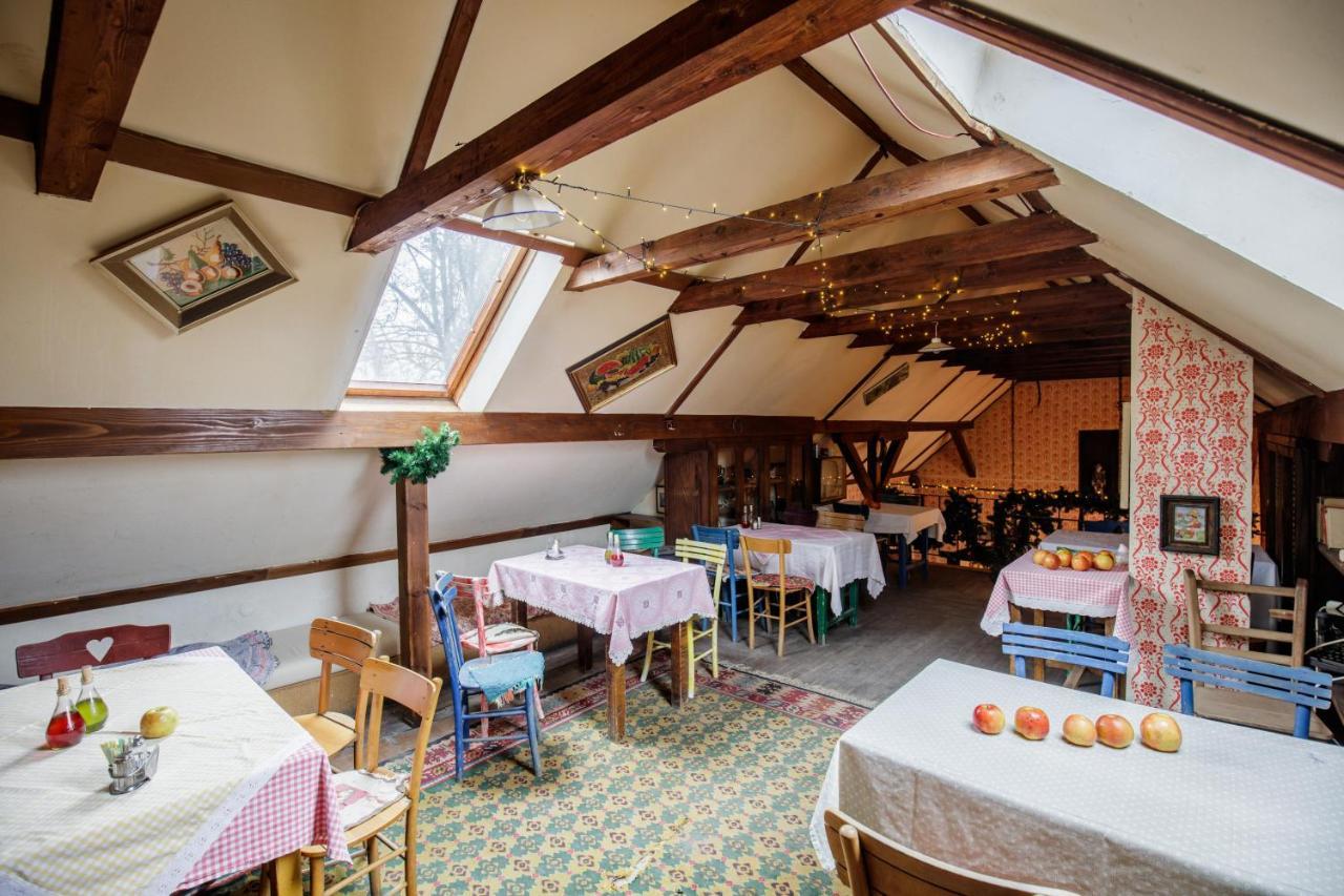 Salas 137 Hotel Cenej Zewnętrze zdjęcie